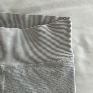 Offline by Arie white leggings